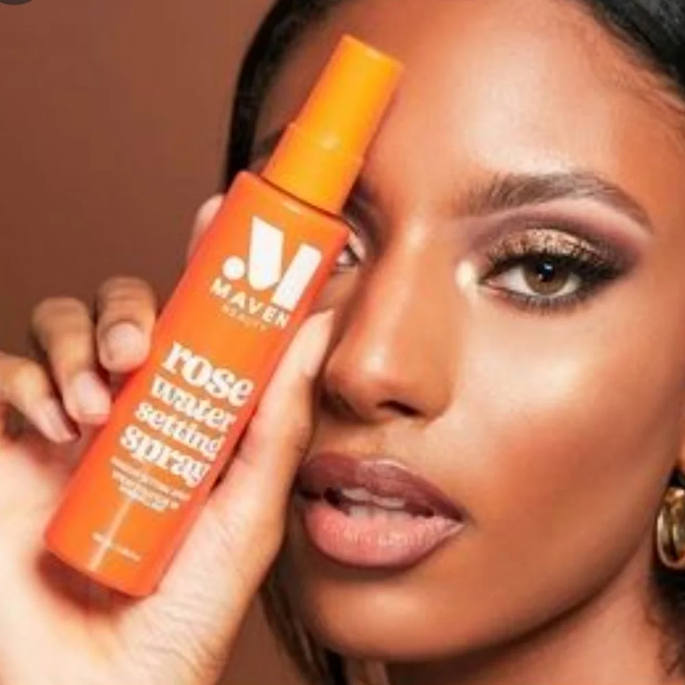🆕NIB 🆕️Maven Beauty Rose Water Setting Spray🌹🥀🌊